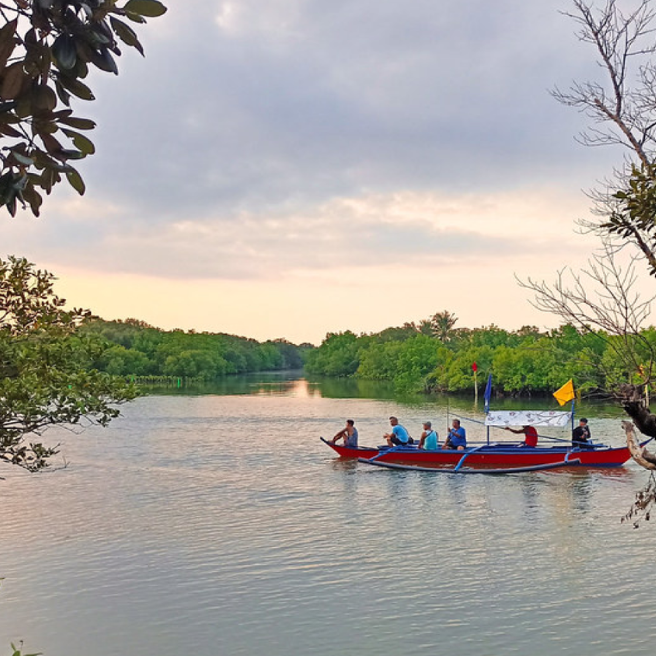 Vinzons River